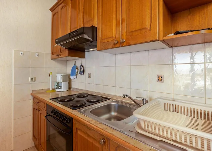2 Bedroom Cozy In Rab *
